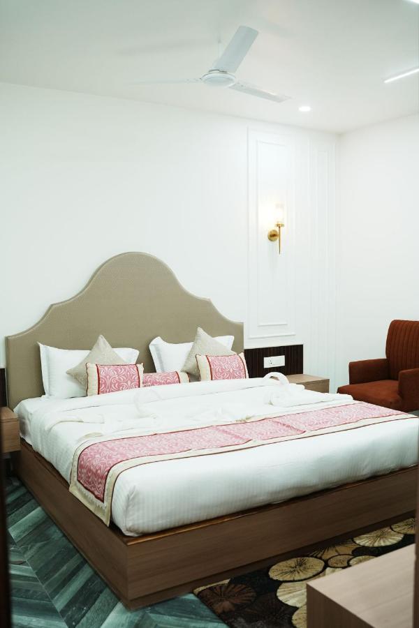 Anaya Retreat Hotell Varanasi Exteriör bild